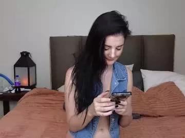 Check-out the world of girls and talk with our steaming hot slutz, bringing your desired characters to life with authentic apparel and cam streams.
