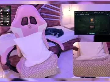 Check-out the world of girls and talk with our steaming hot slutz, bringing your desired characters to life with authentic apparel and cam streams.