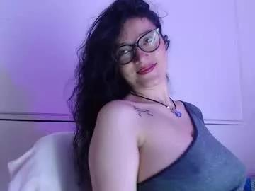 Check-out the world of girls and talk with our steaming hot slutz, bringing your desired characters to life with authentic apparel and cam streams.