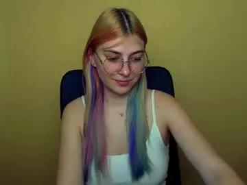 Check-out the world of girls and talk with our steaming hot slutz, bringing your desired characters to life with authentic apparel and cam streams.