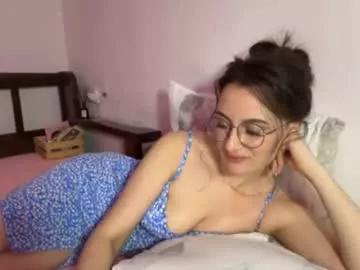 Check-out the world of girls and talk with our steaming hot slutz, bringing your desired characters to life with authentic apparel and cam streams.