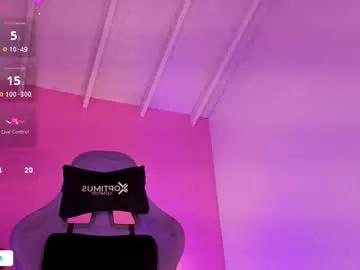 Check-out the world of girls and talk with our steaming hot slutz, bringing your desired characters to life with authentic apparel and cam streams.
