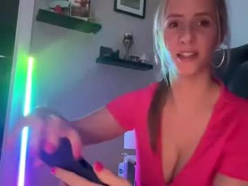 Check-out the world of girls and talk with our steaming hot slutz, bringing your desired characters to life with authentic apparel and cam streams.