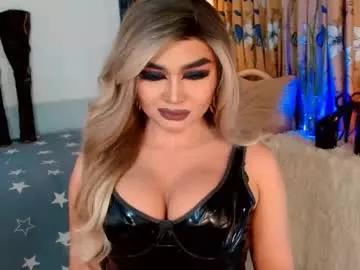 Check-out the world of girls and talk with our steaming hot slutz, bringing your desired characters to life with authentic apparel and cam streams.