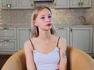 Natural hotness: Appease your whims and check-out our cam shows extravaganza with skilled performers stripping down and masturbating with their toys.