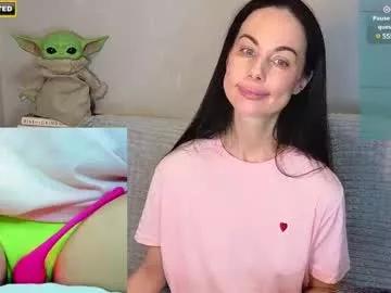 Check-out the world of girls and talk with our steaming hot slutz, bringing your desired characters to life with authentic apparel and cam streams.