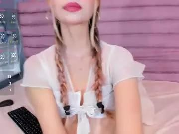 Check-out the world of girls and talk with our steaming hot slutz, bringing your desired characters to life with authentic apparel and cam streams.