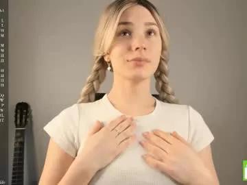 Check-out the world of girls and talk with our steaming hot slutz, bringing your desired characters to life with authentic apparel and cam streams.