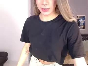 Check-out the world of girls and talk with our steaming hot slutz, bringing your desired characters to life with authentic apparel and cam streams.