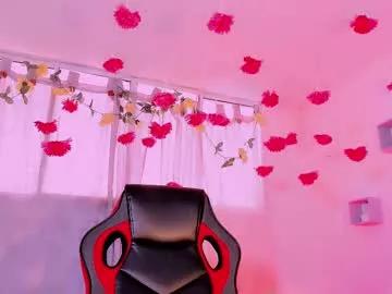 Check-out the world of girls and talk with our steaming hot slutz, bringing your desired characters to life with authentic apparel and cam streams.