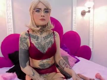 Check-out the world of girls and talk with our steaming hot slutz, bringing your desired characters to life with authentic apparel and cam streams.