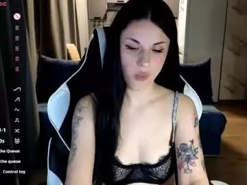 Check-out the world of girls and talk with our steaming hot slutz, bringing your desired characters to life with authentic apparel and cam streams.