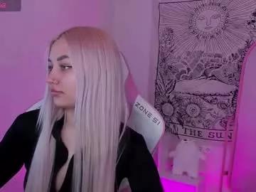 Check-out the world of girls and talk with our steaming hot slutz, bringing your desired characters to life with authentic apparel and cam streams.