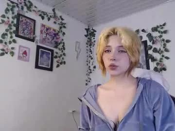 Check-out the world of girls and talk with our steaming hot slutz, bringing your desired characters to life with authentic apparel and cam streams.