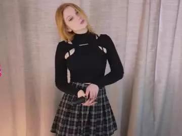 Check-out the world of girls and talk with our steaming hot slutz, bringing your desired characters to life with authentic apparel and cam streams.