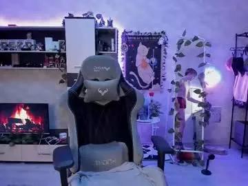 Check-out the world of girls and talk with our steaming hot slutz, bringing your desired characters to life with authentic apparel and cam streams.