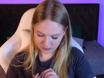 Check-out the world of girls and talk with our steaming hot slutz, bringing your desired characters to life with authentic apparel and cam streams.
