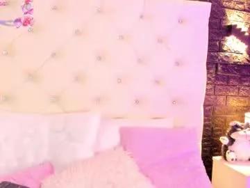 Check-out the world of girls and talk with our steaming hot slutz, bringing your desired characters to life with authentic apparel and cam streams.