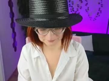 Check-out the world of girls and talk with our steaming hot slutz, bringing your desired characters to life with authentic apparel and cam streams.