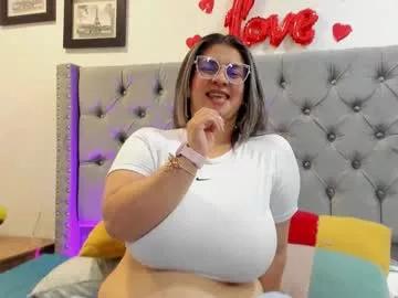 Check-out the world of girls and talk with our steaming hot slutz, bringing your desired characters to life with authentic apparel and cam streams.