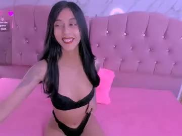 Check-out the world of girls and talk with our steaming hot slutz, bringing your desired characters to life with authentic apparel and cam streams.
