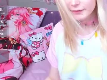 Check-out the world of girls and talk with our steaming hot slutz, bringing your desired characters to life with authentic apparel and cam streams.