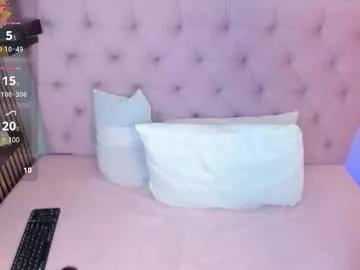 Check-out the world of girls and talk with our steaming hot slutz, bringing your desired characters to life with authentic apparel and cam streams.