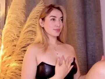 Check-out the world of girls and talk with our steaming hot slutz, bringing your desired characters to life with authentic apparel and cam streams.
