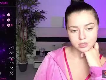 Check-out the world of girls and talk with our steaming hot slutz, bringing your desired characters to life with authentic apparel and cam streams.