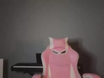 Check-out the world of girls and talk with our steaming hot slutz, bringing your desired characters to life with authentic apparel and cam streams.