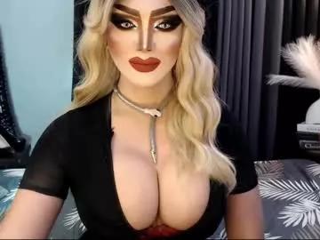 Check-out the world of girls and talk with our steaming hot slutz, bringing your desired characters to life with authentic apparel and cam streams.