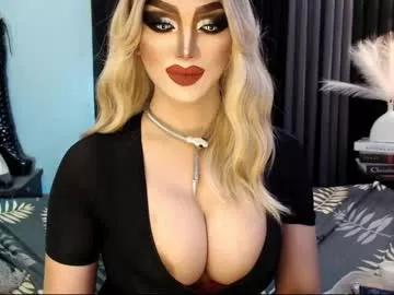 Check-out the world of girls and talk with our steaming hot slutz, bringing your desired characters to life with authentic apparel and cam streams.