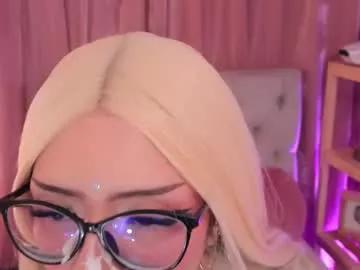 Check-out the world of girls and talk with our steaming hot slutz, bringing your desired characters to life with authentic apparel and cam streams.