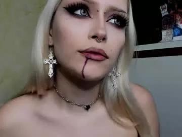 Check-out the world of girls and talk with our steaming hot slutz, bringing your desired characters to life with authentic apparel and cam streams.