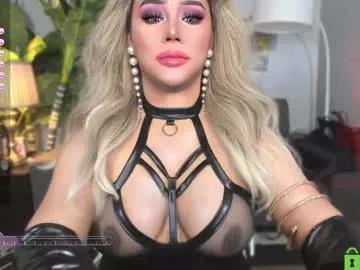 Check-out the world of girls and talk with our steaming hot slutz, bringing your desired characters to life with authentic apparel and cam streams.