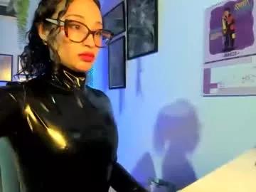 Check-out the world of girls and talk with our steaming hot slutz, bringing your desired characters to life with authentic apparel and cam streams.