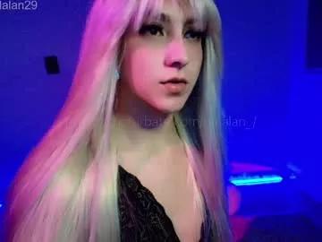 Check-out the world of girls and talk with our steaming hot slutz, bringing your desired characters to life with authentic apparel and cam streams.
