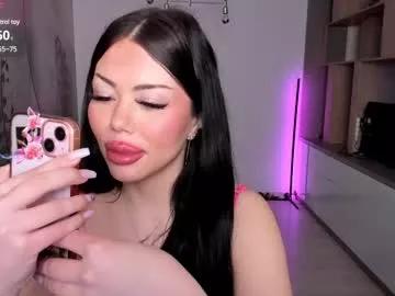 Check-out the world of girls and talk with our steaming hot slutz, bringing your desired characters to life with authentic apparel and cam streams.