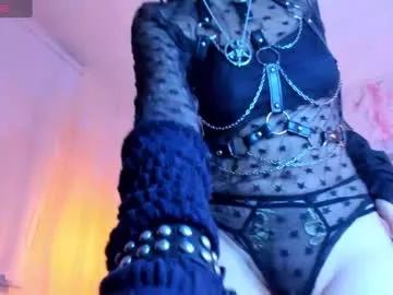 Check-out the world of girls and talk with our steaming hot slutz, bringing your desired characters to life with authentic apparel and cam streams.