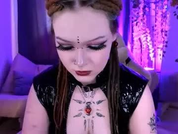 Check-out the world of girls and talk with our steaming hot slutz, bringing your desired characters to life with authentic apparel and cam streams.