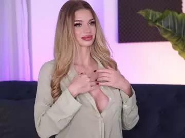 Check-out the world of girls and talk with our steaming hot slutz, bringing your desired characters to life with authentic apparel and cam streams.