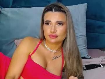Check-out the world of girls and talk with our steaming hot slutz, bringing your desired characters to life with authentic apparel and cam streams.