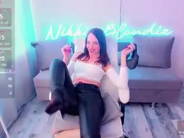Check-out the world of girls and talk with our steaming hot slutz, bringing your desired characters to life with authentic apparel and cam streams.