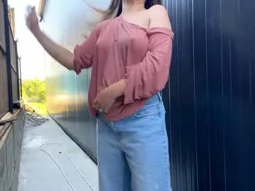 Spur your fetishes: Get dirty and flatter these gorgeous girls hosts, who will reward you with wild apparel and vibrating toys.