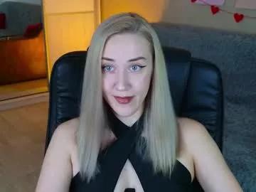 Check-out the world of girls and talk with our steaming hot slutz, bringing your desired characters to life with authentic apparel and cam streams.
