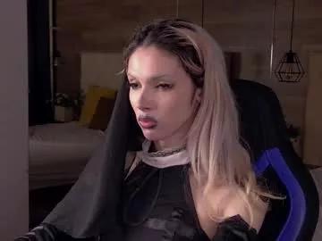 Check-out the world of girls and talk with our steaming hot slutz, bringing your desired characters to life with authentic apparel and cam streams.