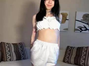 Check-out the world of girls and talk with our steaming hot slutz, bringing your desired characters to life with authentic apparel and cam streams.