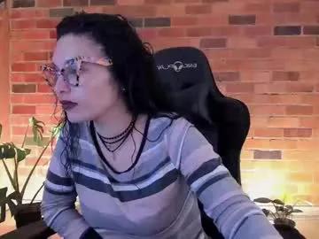 Check-out the world of girls and talk with our steaming hot slutz, bringing your desired characters to life with authentic apparel and cam streams.