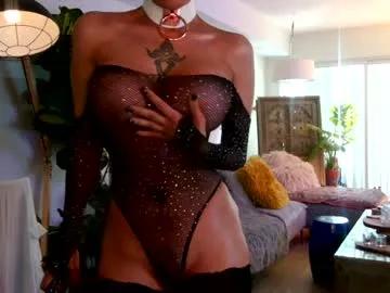 Check-out the world of girls and talk with our steaming hot slutz, bringing your desired characters to life with authentic apparel and cam streams.