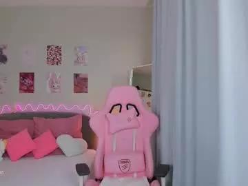 Check-out the world of girls and talk with our steaming hot slutz, bringing your desired characters to life with authentic apparel and cam streams.